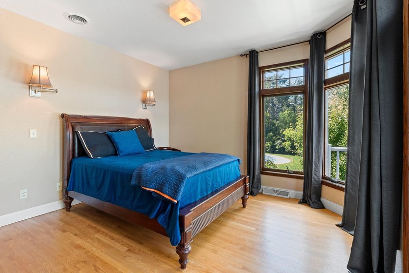 Exceptional waterfront retreat on the Wolf River offering - photo 34