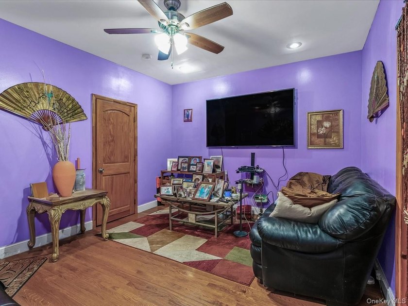 Welcome to 561 Rogers Ave, Brooklyn, NY 11225 - a fantastic - photo 4