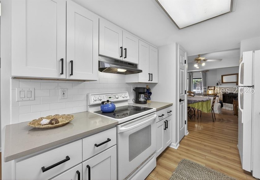 Excellent opportunity for both personal enjoyment and rental - photo 15