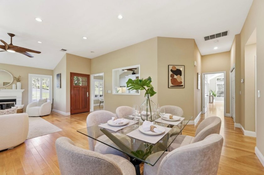 Located in San Jose, this bright, completly updated, single - photo 18