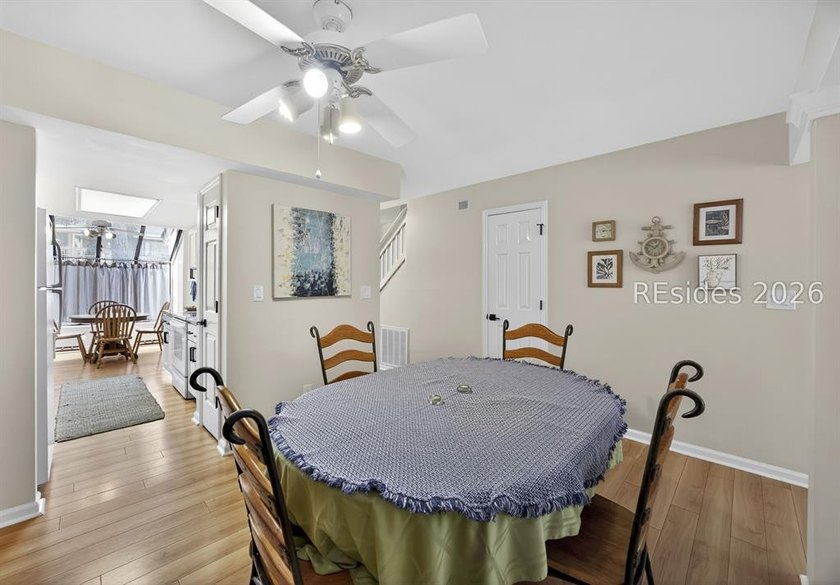 Excellent opportunity for both personal enjoyment and rental - photo 21