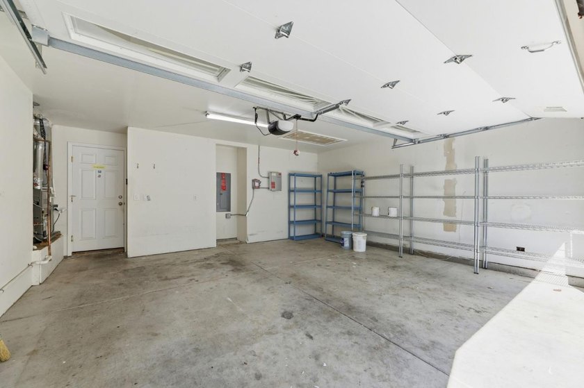 Located in San Jose, this bright, completly updated, single - photo 31