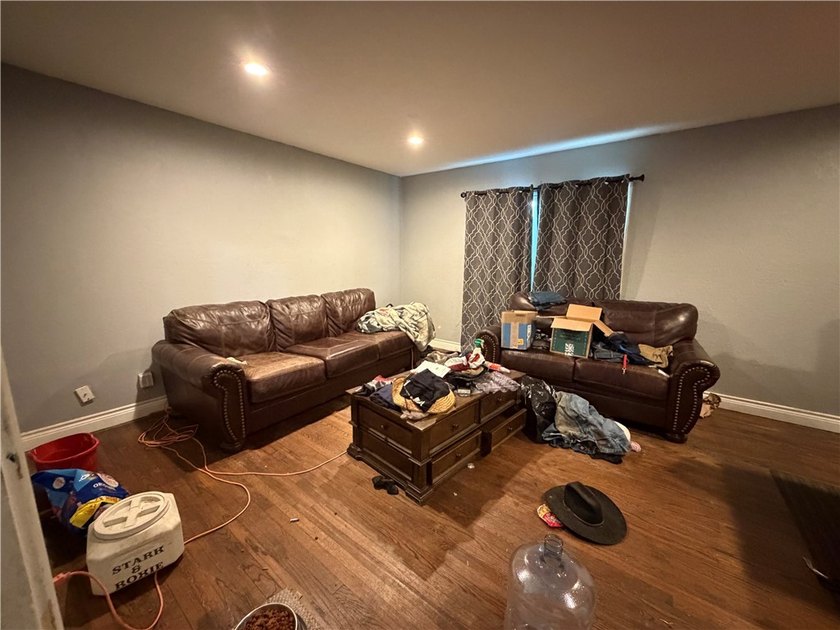 1337 Cambridge offers an excellent opportunity for investors - photo 3