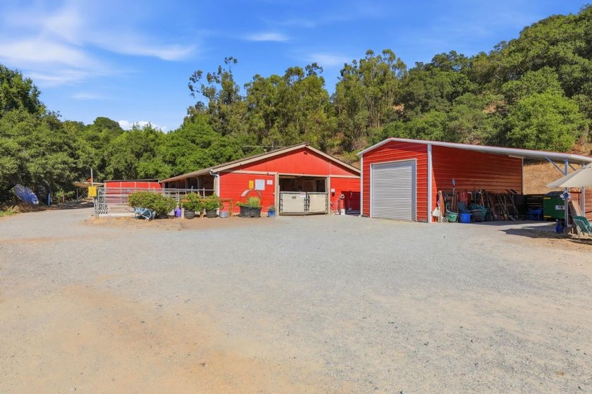 Located in San Jose, this bright, completly updated, single - photo 43