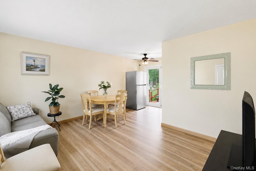 Welcome to this charming home located at 1016 Howells Rd in Bay - photo 3