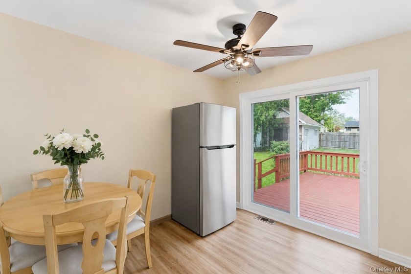 Welcome to this charming home located at 1016 Howells Rd in Bay - photo 4