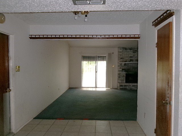 Four sided brick veneer home in Carolyn Heights features a split - photo 8
