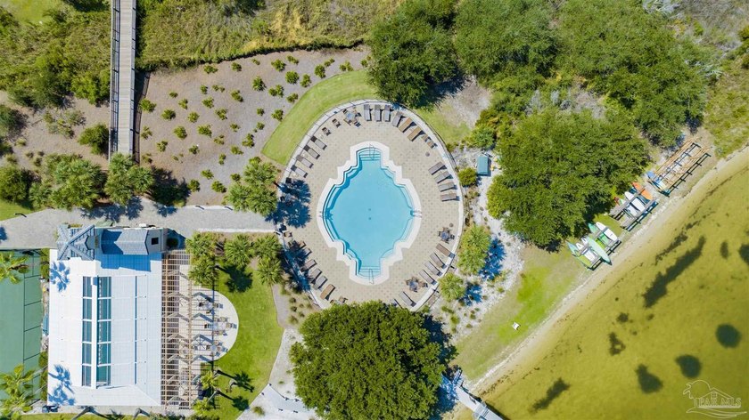 Spacious 3rd floor - 3 Bedroom/3.5 Bath Condo contiguous to the - photo 8