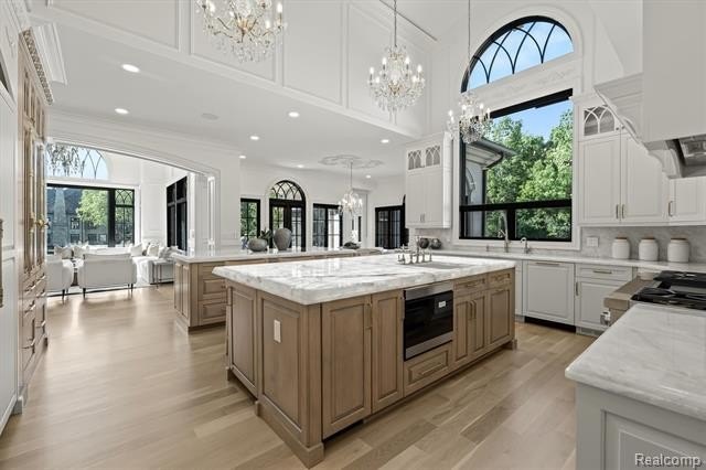 NEW CONSTRUCTION. Experience elevated luxury living in this - photo 19