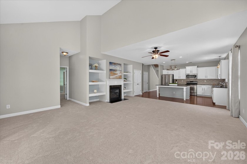 Designed with both elegant entertaining and everyday comfort in - photo 21