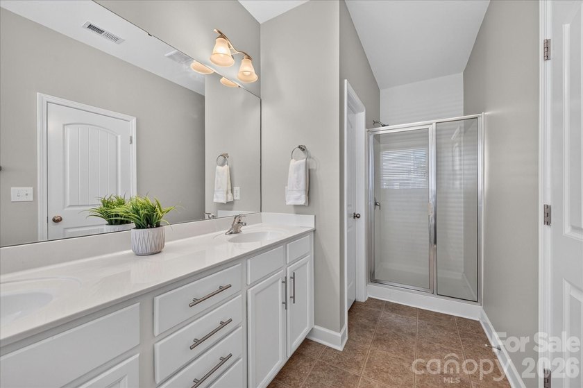 Designed with both elegant entertaining and everyday comfort in - photo 27