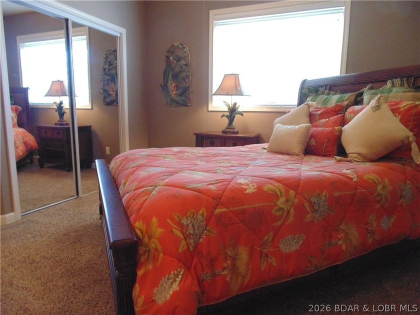 LUXURY SUMMER PLACE CONDO at Lake of the Ozarks - TURNKEY! This - photo 32
