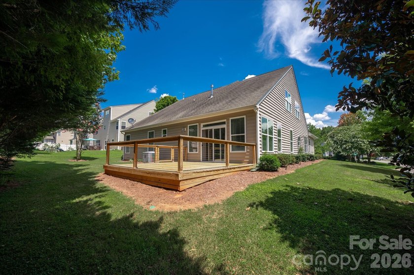 Designed with both elegant entertaining and everyday comfort in - photo 40