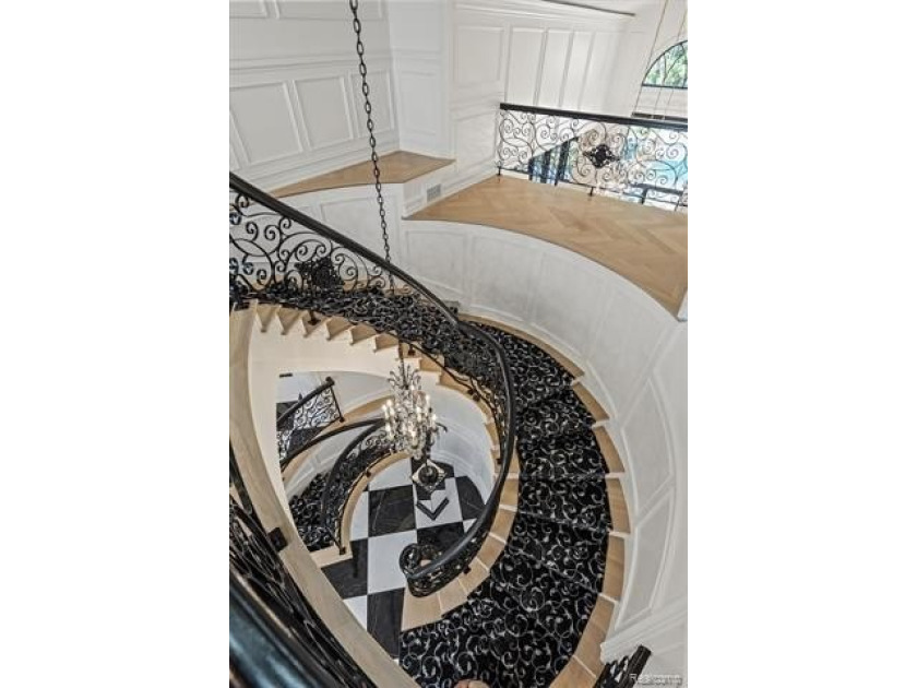 NEW CONSTRUCTION. Experience elevated luxury living in this - photo 40