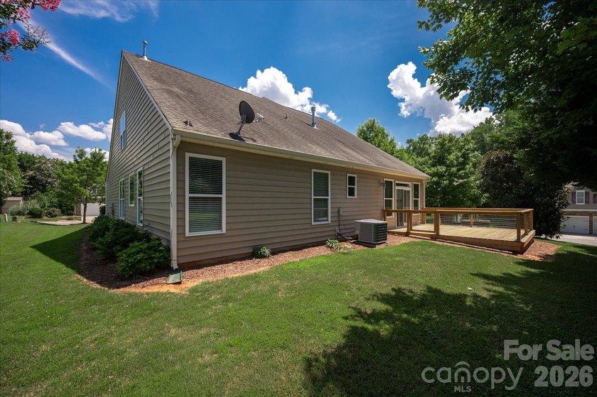 Designed with both elegant entertaining and everyday comfort in - photo 47