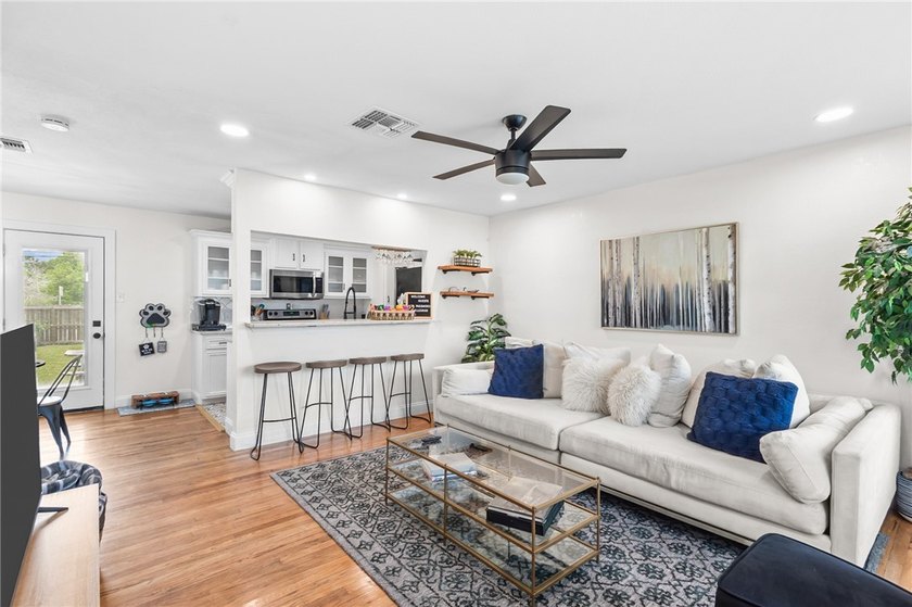 Move-in ready, fully furnished, and packed with opportunity this - photo 3