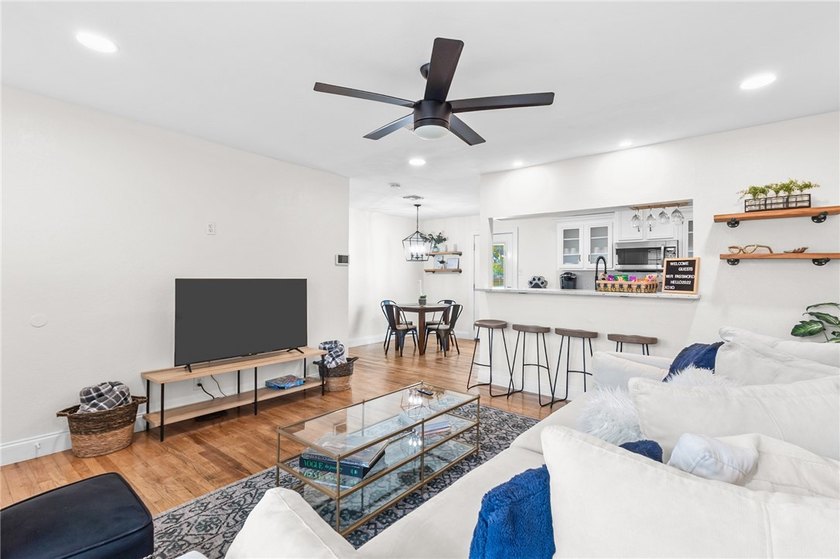 Move-in ready, fully furnished, and packed with opportunity this - photo 4