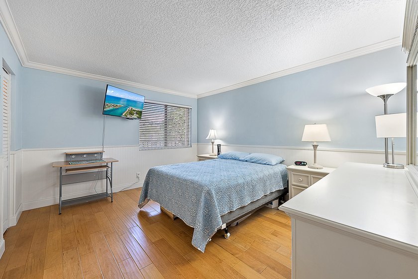 Perfect beach bungalow with serene views--your slice of paradise - photo 12