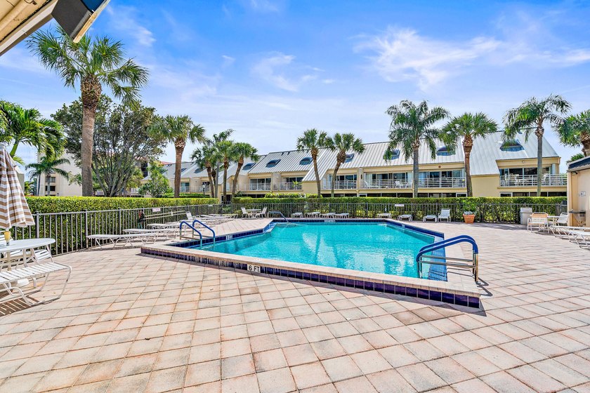 Perfect beach bungalow with serene views--your slice of paradise - photo 17