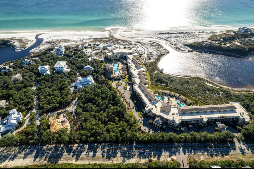 Nestled in the ultimate geographic SWEET SPOT between historic - photo 15