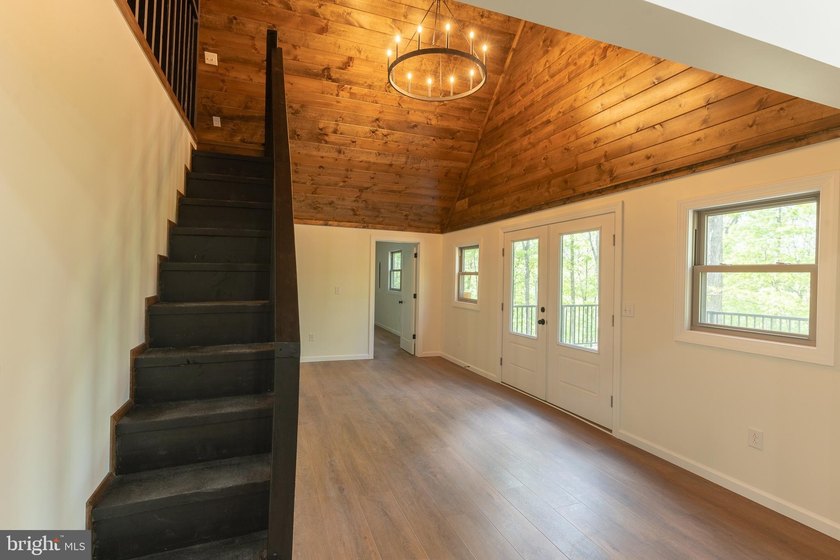 Stunning modern chalet in a private mountain lake community! - photo 25