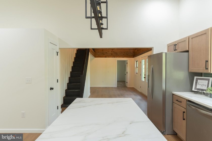 Stunning modern chalet in a private mountain lake community! - photo 44