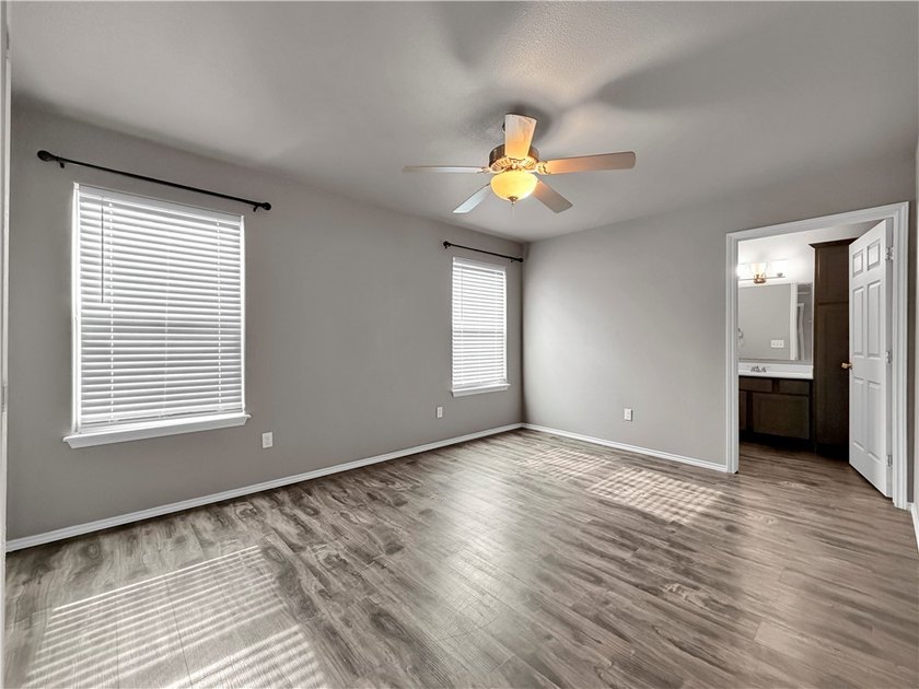 Move-in ready! This beautifully updated 3-bedroom, 2-bath home - photo 10