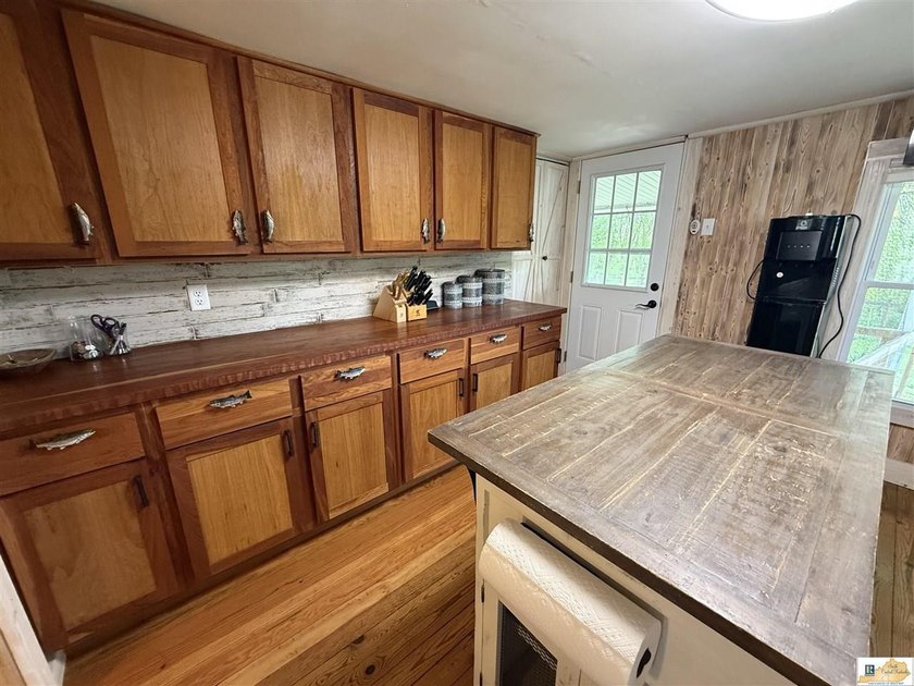 Price reduced! Don't miss this great place in one of the most - photo 19