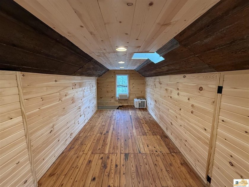 Price reduced! Don't miss this great place in one of the most - photo 30