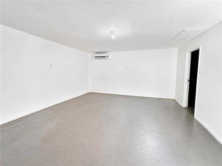Welcome to this charming 3-bedroom home located in the desirable - photo 10