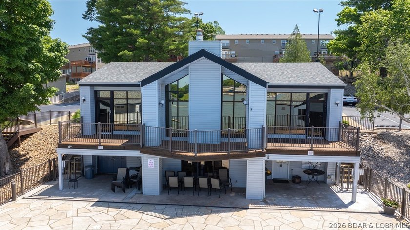 Discover the perfect blend of comfort, convenience &amp; lake - photo 33