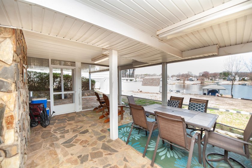 MOTIVATED SELLERS! Welcome to lakefront living at its finest on - photo 34