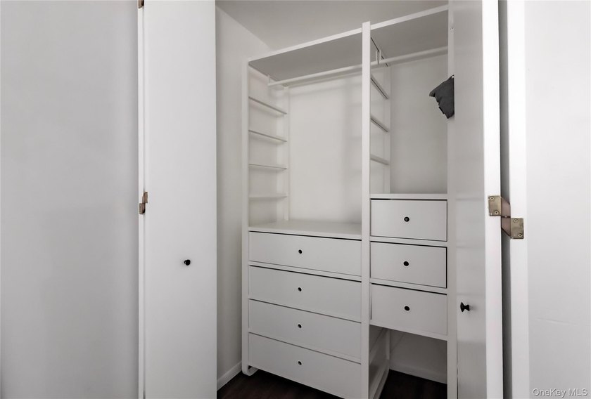 Located in a well-maintained building, Unit 2D offers a - photo 3