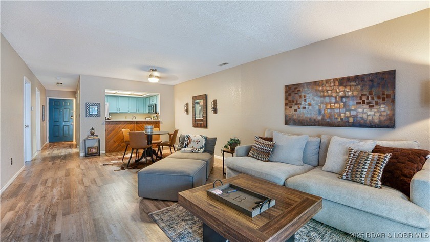 Discover lakeside living at its finest with this cozy 2-bed - photo 2