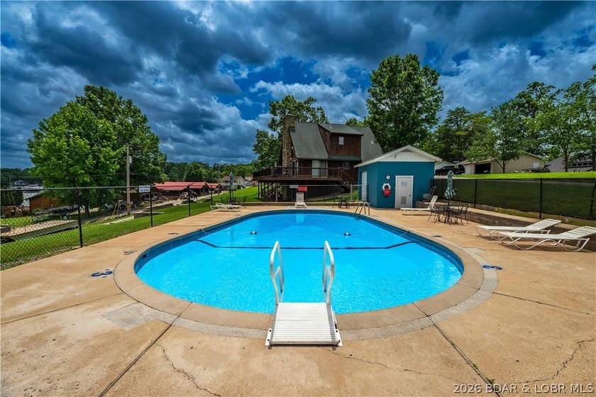 Welcome to lake living at its finest in the desirable Fawn - photo 41