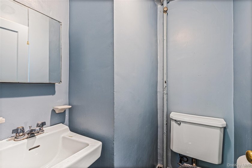 Welcome to this rare Bayside Hills opportunity! Situated on a - photo 13