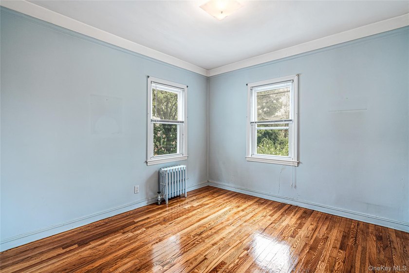 Welcome to this rare Bayside Hills opportunity! Situated on a - photo 17