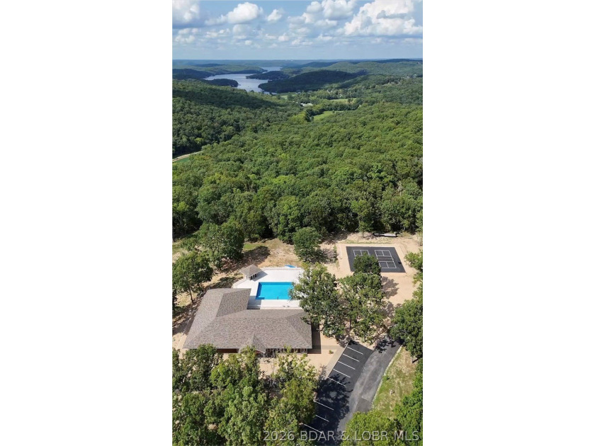 Executive rental home located within gated resort development - photo 46