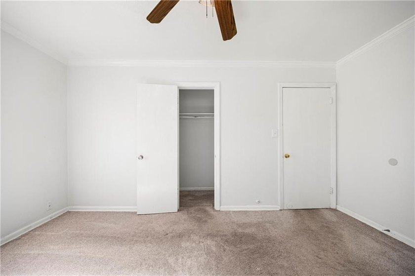 This is a very clean, cozy home that is move-in ready. It has a - photo 4