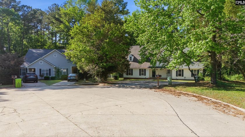Tucked away at the end of a quiet cul-de-sac, this townhome is - photo 32