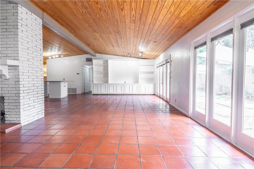 Step into the charm of mid-century living in this beautifully - photo 3