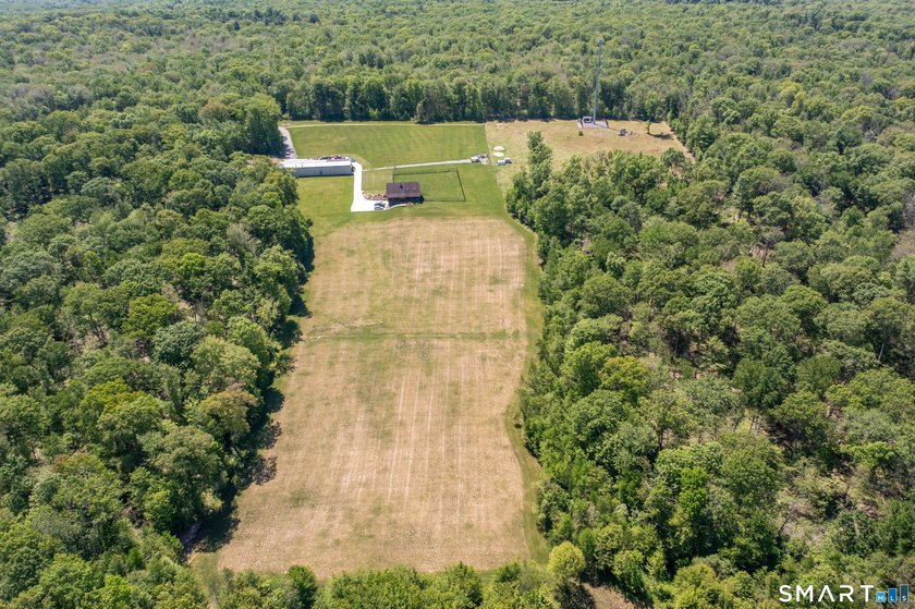 Exceptional opportunity to own a private country estate - photo 4