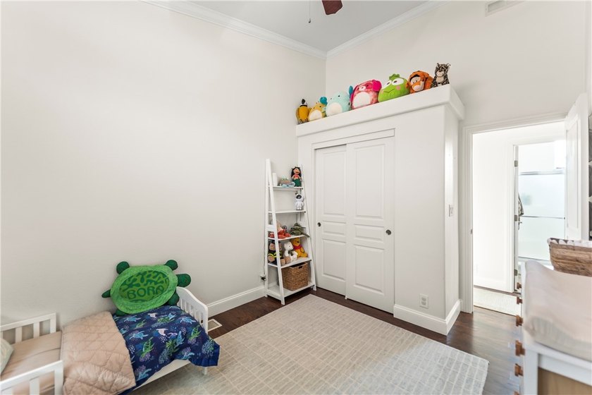 Who say's *You can't have it all* LUXURY and AFFORDABILITY! - photo 12