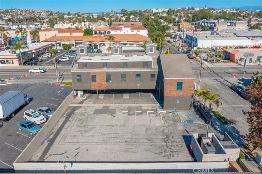 Welcome To 3444 E Anaheim St, A Spacious 5,900 Sq Ft Commercial - photo 5