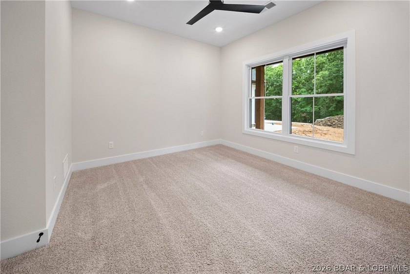 Welcome to this stunning brand-new modern construction home - photo 27