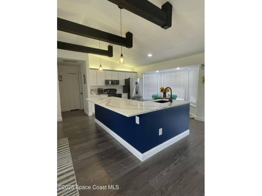 Don't miss out on this beautiful 3 bedroom, 2 bath home! Never - photo 7