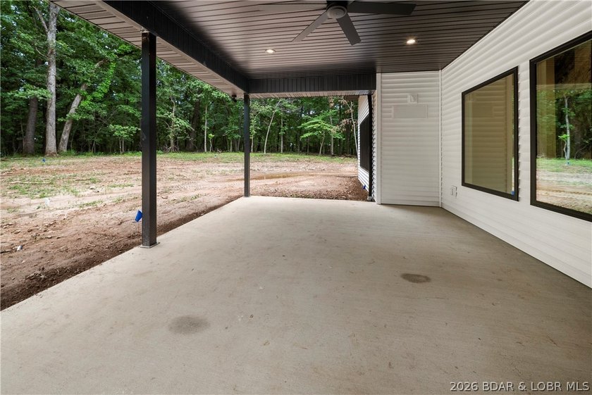 Welcome to this stunning brand-new modern construction home - photo 50