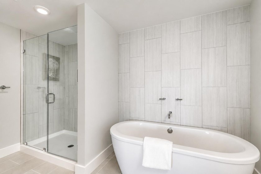Luxury living at its best! 101 blu is a spacious, contemporary 2 - photo 16