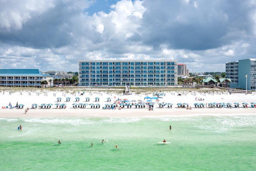 Luxury living at its best! 101 blu is a spacious, contemporary 2 - photo 45