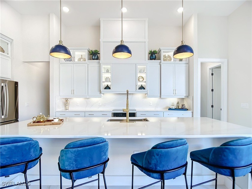 Lovely homes surround this beautiful property. The house offers - photo 3